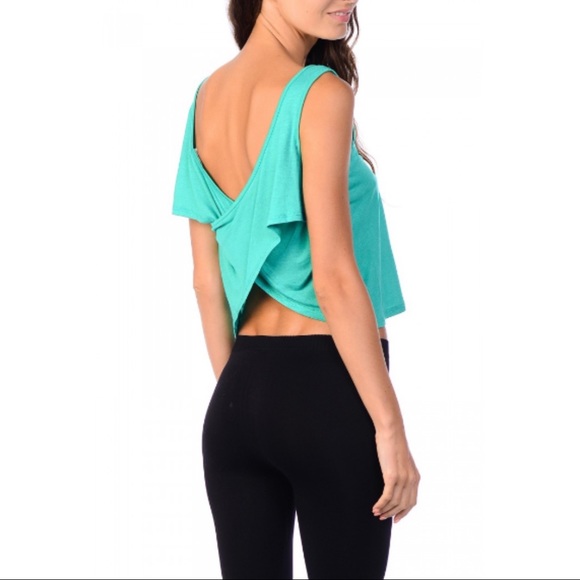 Last 1! NWOT Green Criss Cross Back Loose Fit Crop Top - Picture 7 of 7